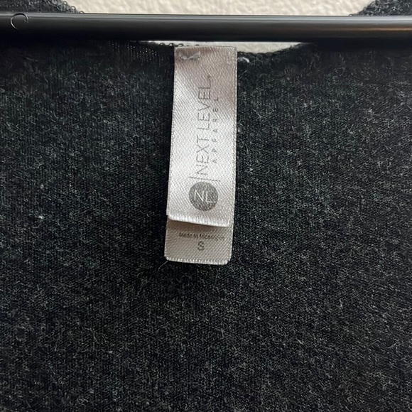 Disney tank - size small - EUC! $15 - Picture 3 of 4